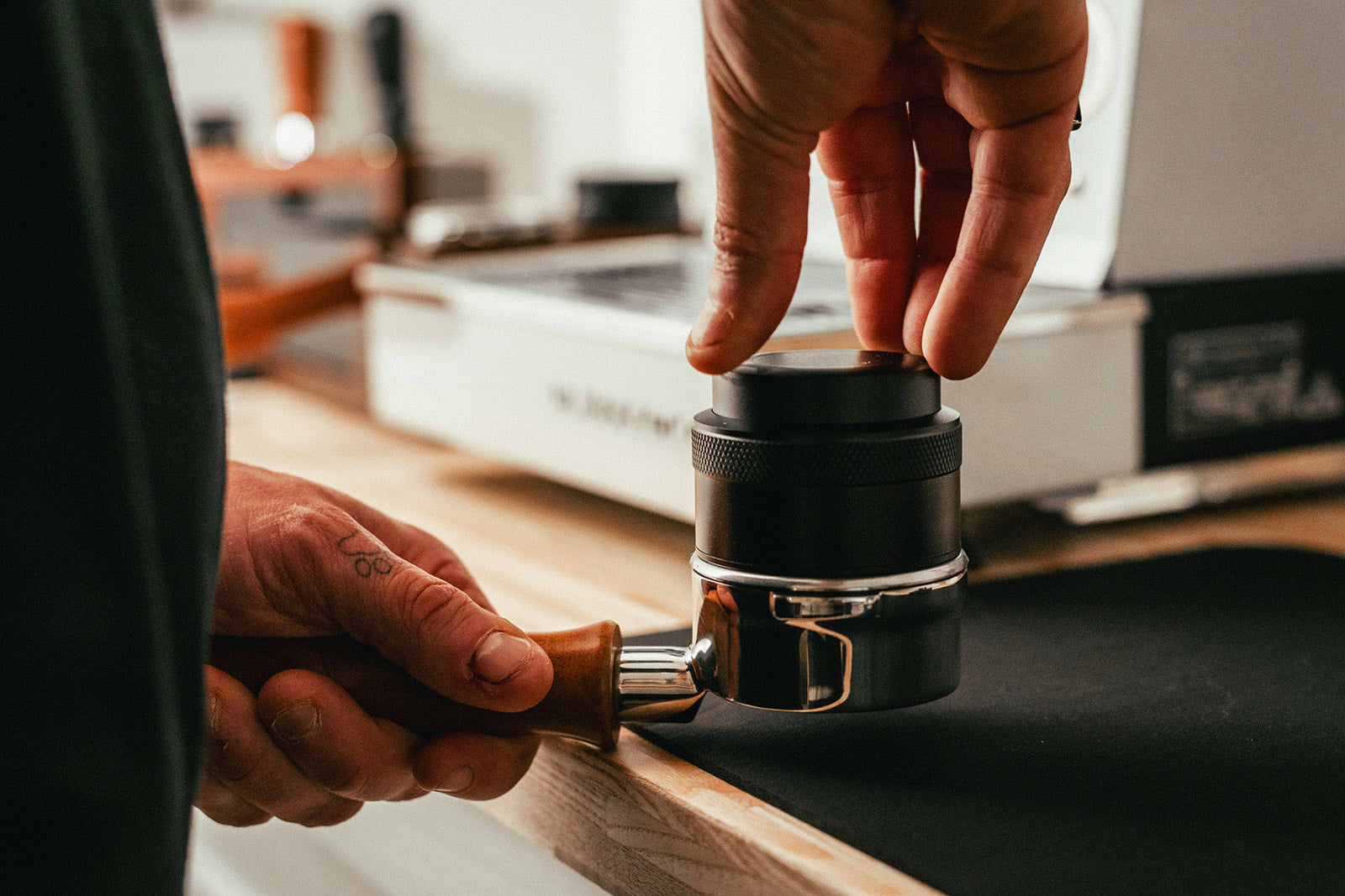 Brewedco Coffee Tamper, Self leveling coffee tamper, Self leveling Tamper in bottomless portafilter